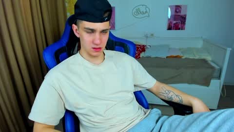 Frank online show from April 15, 4:41 am