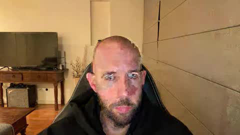 frank_perry2332 online show from April 24, 9:12 am