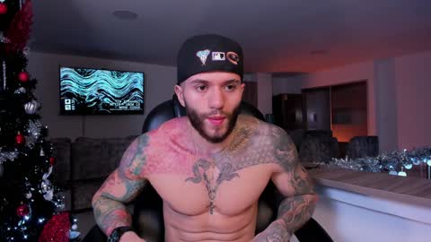 Frank Farrell. Hey remember to give me a thumbs up Ty online show from December 17, 6:02 am