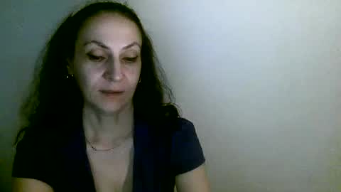 Snapshot of frankieteasing chatting on January 9, 8:33 pm frankieteasing online show from January 9, 8:33 pm