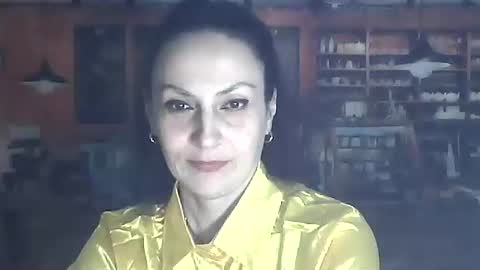 Snapshot of frankieteasing chatting on April 25, 7:11 pm frankieteasing online show from April 25, 7:11 pm