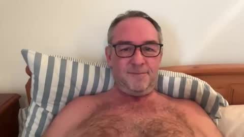 Snapshot of franksgreat chatting on February 19, 10:33 am franksgreat online show from February 19, 10:33 am