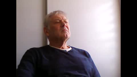 Snapshot of frannkboy61 chatting on April 14, 10:54 am frannkboy61 online show from April 14, 10:54 am