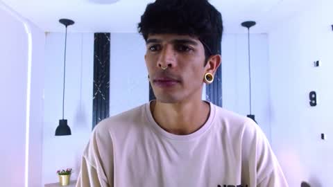 Franvill trato online show from February 26, 7:24 pm