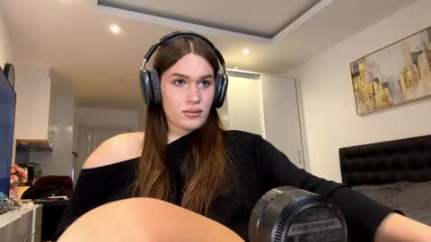 Snapshot of franzevav chatting on May 15, 1:29 pm Eva Franz online show from May 15, 1:29 pm