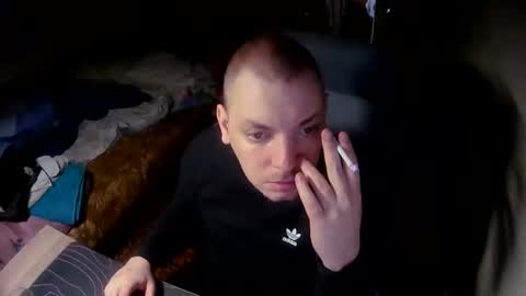 Snapshot of freak_azoid chatting on November 3, 3:35 pm freak_azoid online show from November 3, 3:35 pm