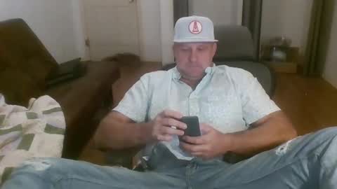 poundyouout1969 online show from February 7, 6:11 pm