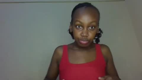 Snapshot of freaky_beauty chatting on June 3, 6:46 pm freaky_beauty online show from June 3, 6:46 pm