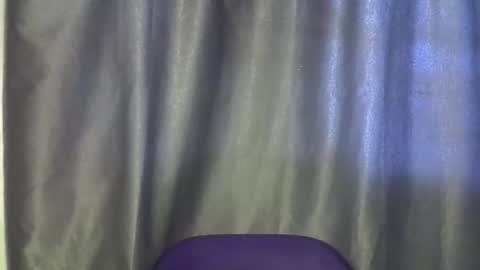 Snapshot of freaky_brula chatting on May 30, 12:46 pm freaky brula online show from May 30, 12:46 pm