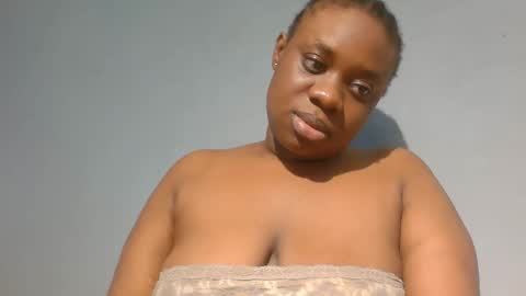 freaky slut5 online show from December 2, 4:29 am