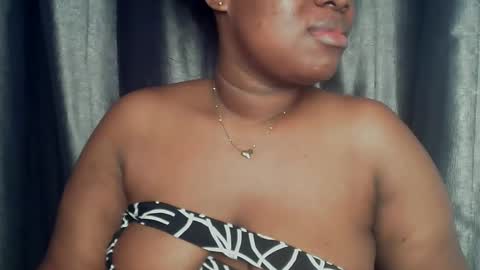 freaky slut5 online show from March 12, 4:18 am