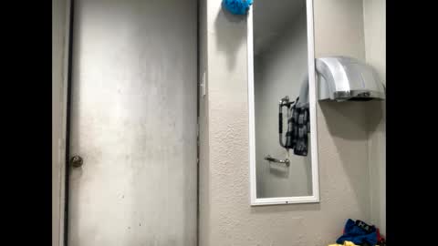 Snapshot of freakybubba chatting on January 24, 2:30 pm Freakybubba online show from January 24, 2:30 pm