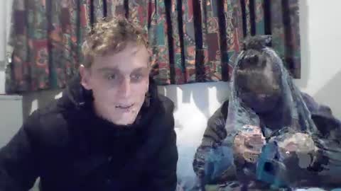Snapshot of freakyfairynerd chatting on July 1, 6:51 pm freakyfairynerd online show from July 1, 6:51 pm