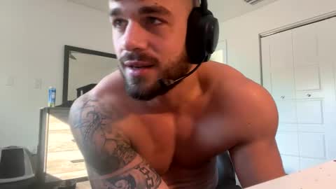 freakyfitking online show from December 3, 7:44 pm