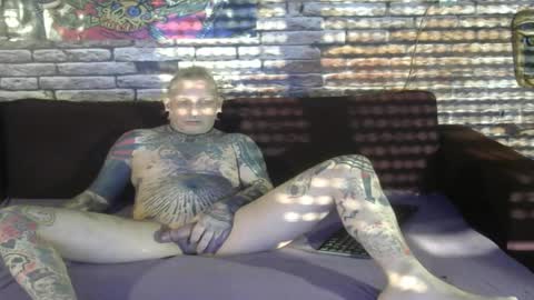 Lars online show from March 22, 4:43 pm
