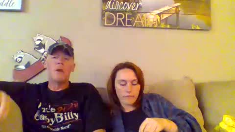 Snapshot of frecklefreaks2025 chatting on October 14, 11:16 pm Freckle Freaks online show from October 14, 11:16 pm