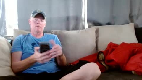 Freckle Freaks online show from March 1, 2:08 pm