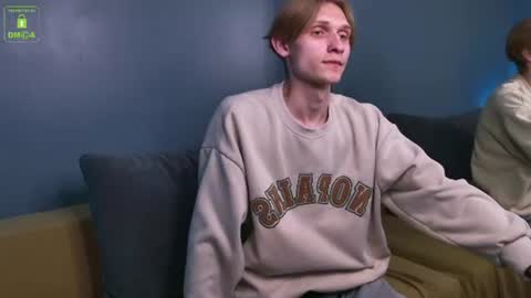 Snapshot of fred_benson chatting on June 26, 3:49 pm Fred online show from June 26, 3:49 pm