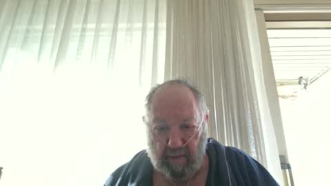 Snapshot of fredaldavid chatting on April 27, 7:17 am David Fredal online show from April 27, 7:17 am