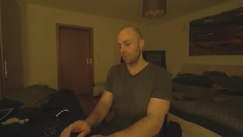 freddow online show from March 9, 10:25 pm