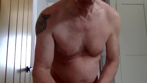 freddy59999 online show from May 1, 1:16 pm