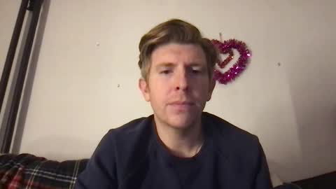 Snapshot of freddyfootball chatting on February 16, 12:18 am Freddy Foot Balls online show from February 16, 12:18 am