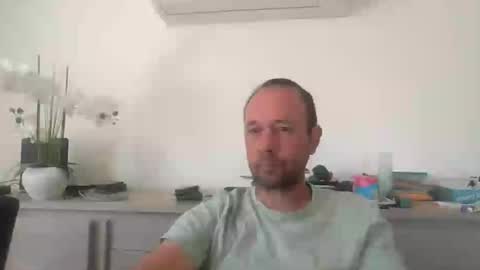 fredodu41 online show from May 27, 11:29 am