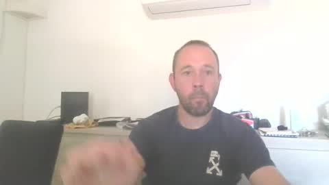fredodu41 online show from June 19, 12:20 pm