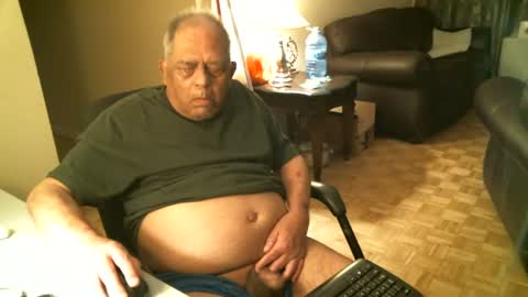 fredthetiger online show from June 25, 3:17 am