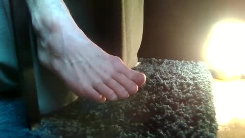 Snapshot of fredthetom12 chatting on December 5, 3:06 pm Greedy Fred online show from December 5, 3:06 pm