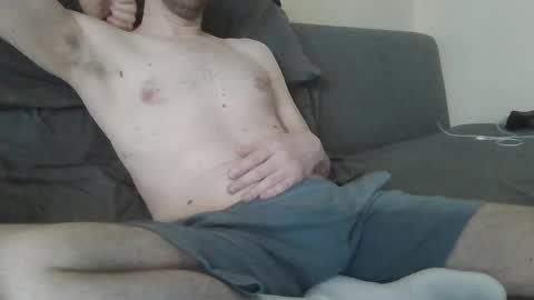 Snapshot of fredthetom12 chatting on January 18, 5:59 pm Greedy Fred online show from January 18, 5:59 pm