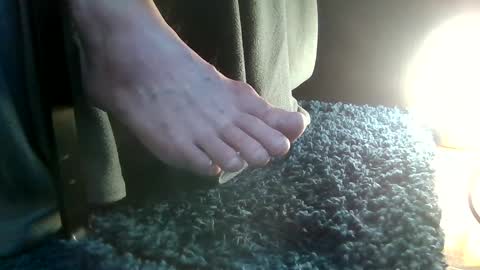 Snapshot of fredthetom12 chatting on February 10, 6:56 pm Greedy Fred online show from February 10, 6:56 pm