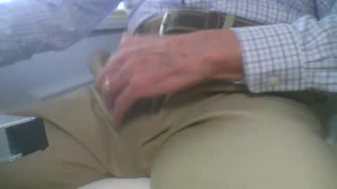 Snapshot of freeballerbrian chatting on June 4, 3:29 pm Free BallerBrian online show from June 4, 3:29 pm