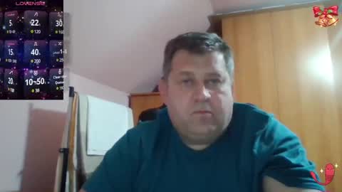 freeboy80180 online show from January 13, 6:49 pm