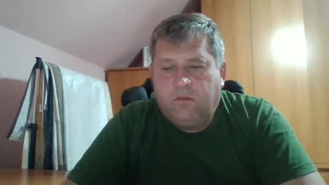 freeboy80180 online show from September 23, 5:27 pm