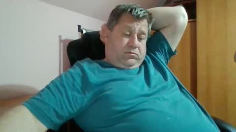 freeboy80180 online show from March 2, 4:14 pm