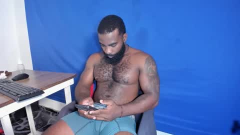 Snapshot of freedom_24 chatting on May 4, 10:28 pm shakur online show from May 4, 10:28 pm