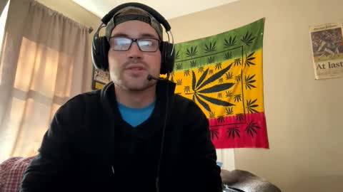 Snapshot of freezeskiii chatting on October 29, 4:42 pm freezeskiii online show from October 29, 4:42 pm