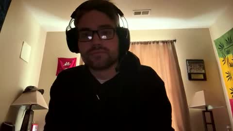 freezeskiii online show from December 2, 6:36 pm