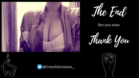 Snapshot of french_devotion chatting on December 23, 10:44 pm Louise or Lou 3 online show from December 23, 10:44 pm
