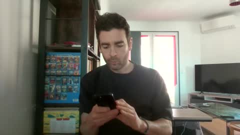 Snapshot of frenchbdmaninlondon chatting on February 17, 12:45 pm Horny Paul online show from February 17, 12:45 pm