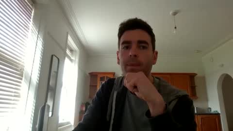 Snapshot of frenchbdmaninlondon chatting on February 23, 12:13 pm Horny Paul online show from February 23, 12:13 pm