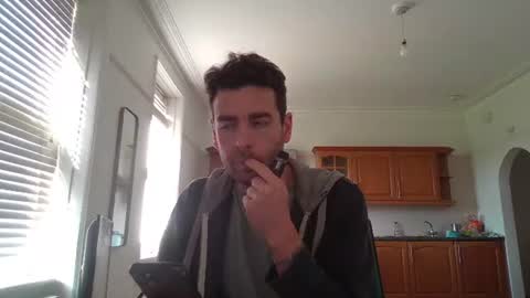 Snapshot of frenchbdmaninlondon chatting on March 2, 12:01 pm Horny Paul online show from March 2, 12:01 pm