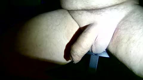 Snapshot of frenchdick1981 chatting on May 18, 5:35 am frenchdick1981 online show from May 18, 5:35 am