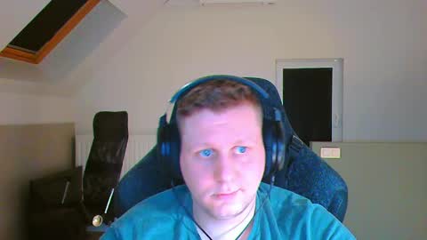 French fries online show from April 8, 8:09 pm