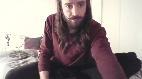 Snapshot of frenchmidnightjewel chatting on November 27, 11:51 pm FrenchMidnightJewel online show from November 27, 11:51 pm