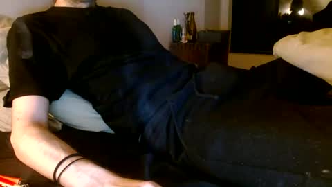 Snapshot of frenchms chatting on February 23, 9:05 pm frenchms online show from February 23, 9:05 pm