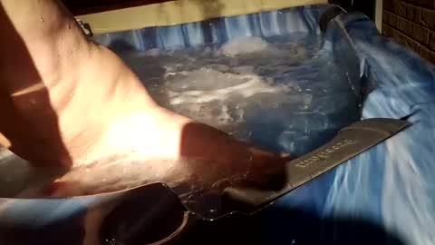 Snapshot of frenchsoul37 chatting on October 7, 11:51 am frenchsoul37 online show from October 7, 11:51 am