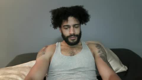 Snapshot of frenchyexpress chatting on October 4, 8:40 pm Frenchyexpress online show from October 4, 8:40 pm