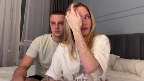 Jason and Sonya online show from April 18, 8:53 pm